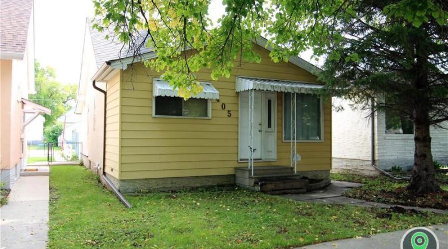 405 Cairnsmore Street Winnipeg, Manitoba | Houses for Sale | Winnipeg | Winnipeg Home For Sale Listing 🏡