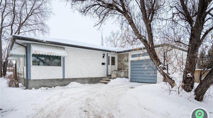 572 Dalhousie Drive Winnipeg, Manitoba | Houses for Sale | Winnipeg | Winnipeg Home For Sale Listing 🏡