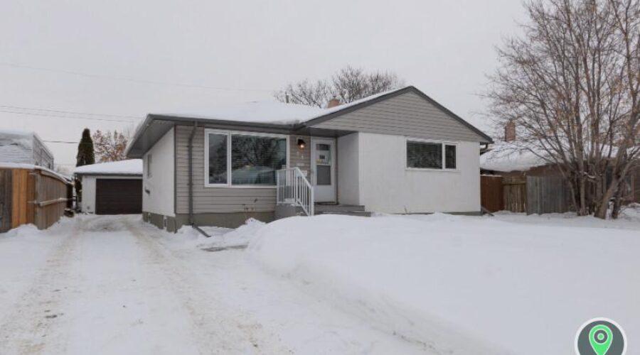 98 DE BOURMONT BAY – WINNIPEG – FOR SALE! | Winnipeg Home For Sale Listing 🏡